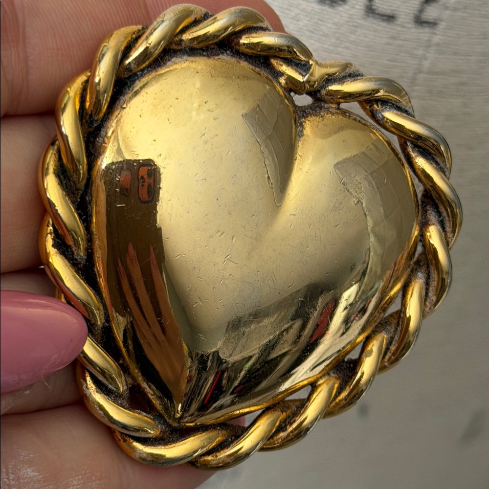 Moschino Gold-tone Heart Brooch Vintage Very Rare Large Signed Pin